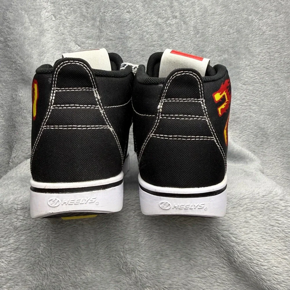 Heelys Racer 20 Mid Black Flame Skate Shoes HE100903 Youth Size 4Y